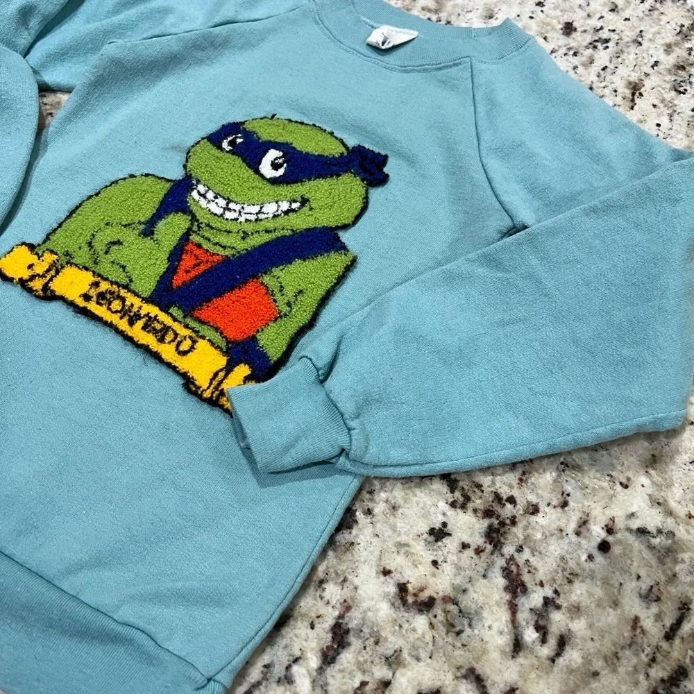 Teenage Mutant Ninja Turtles Vintage Sweatshirt Leonardo